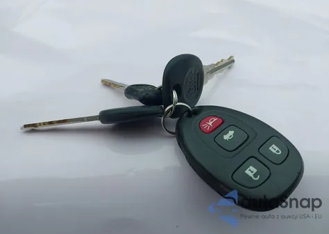 2005 Chevrolet Malibu Ls z USA, uszkodzony, nr VIN 1G1ZT52855F271003